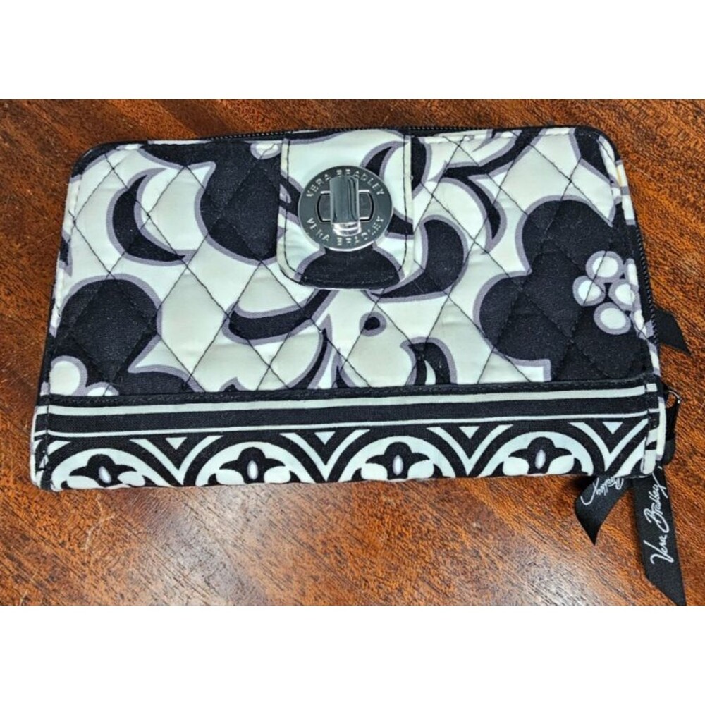 Vera Bradley Retired Night & Day Turnlock Clutch Wallet 5x8 Bi-Fold Full Size